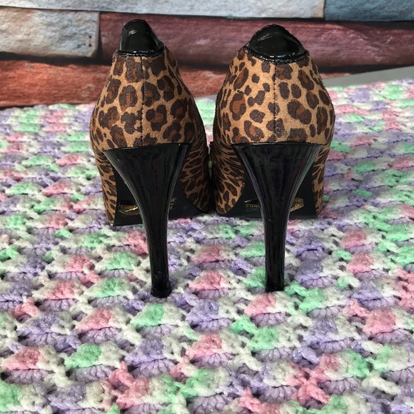 Rue 21 Leopard Heels - Picture 3 of 5
